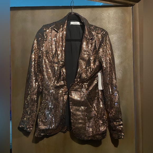 JustFab Jackets & Blazers - Black and Gold Sequin Blazer